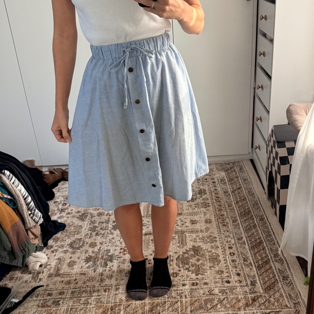 Light Blue Seersucker Button-Front Skirt